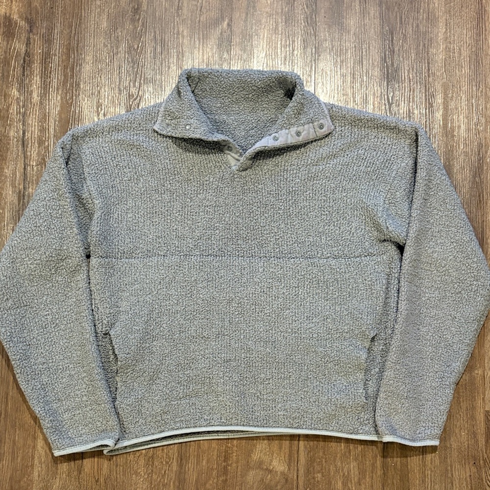 Skims women’s small/medium serpa 4 button pullover sweater